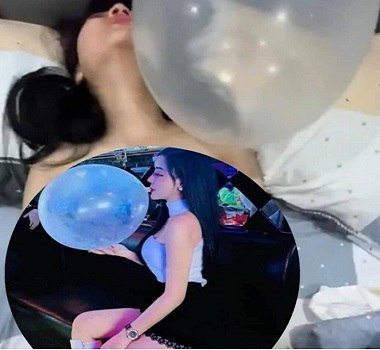 phim sex emifukada Con trai đang lén lút với má kế thì bố về